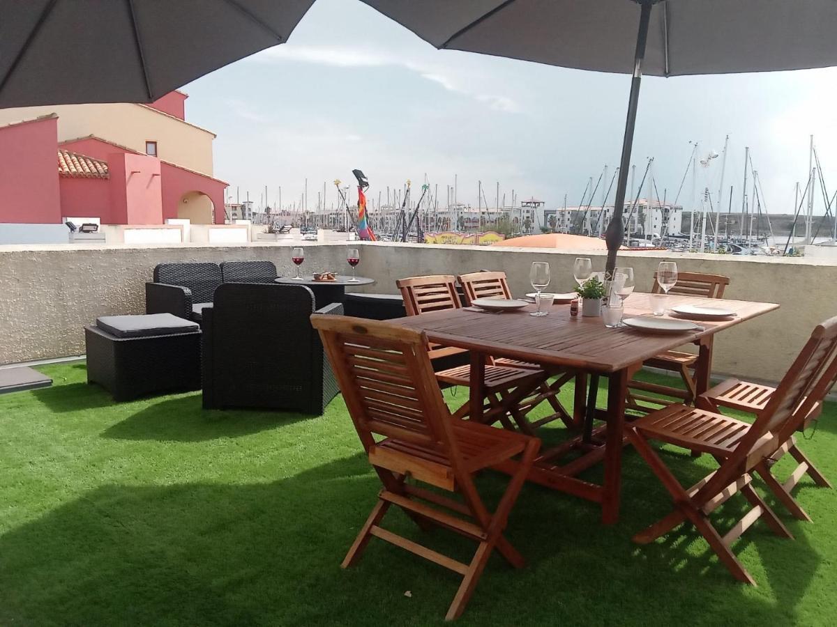 6/7 Pers Sur Le Port A 10Mn A Pieds De La Plage 勒卡特 外观 照片