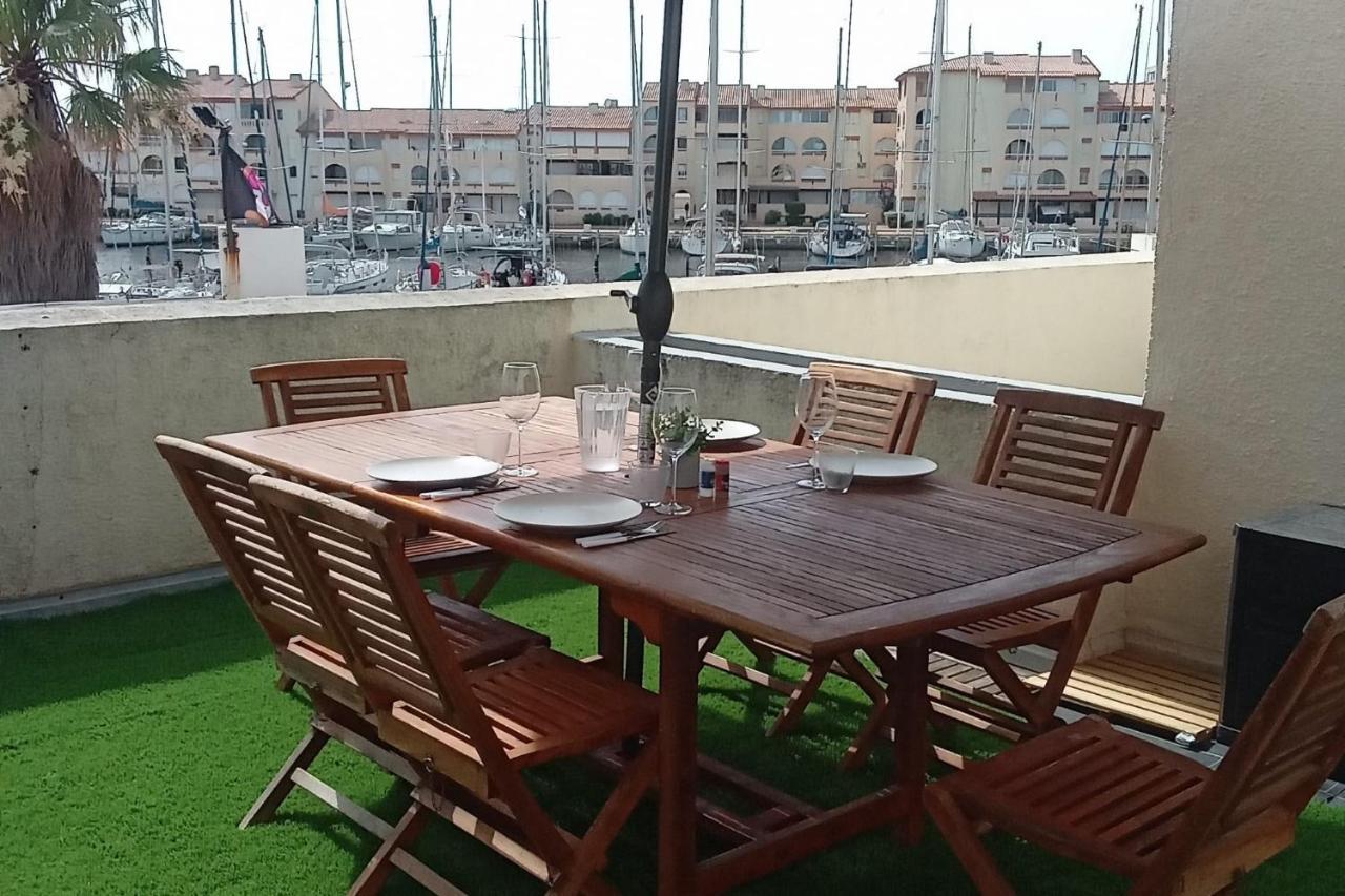 6/7 Pers Sur Le Port A 10Mn A Pieds De La Plage 勒卡特 外观 照片