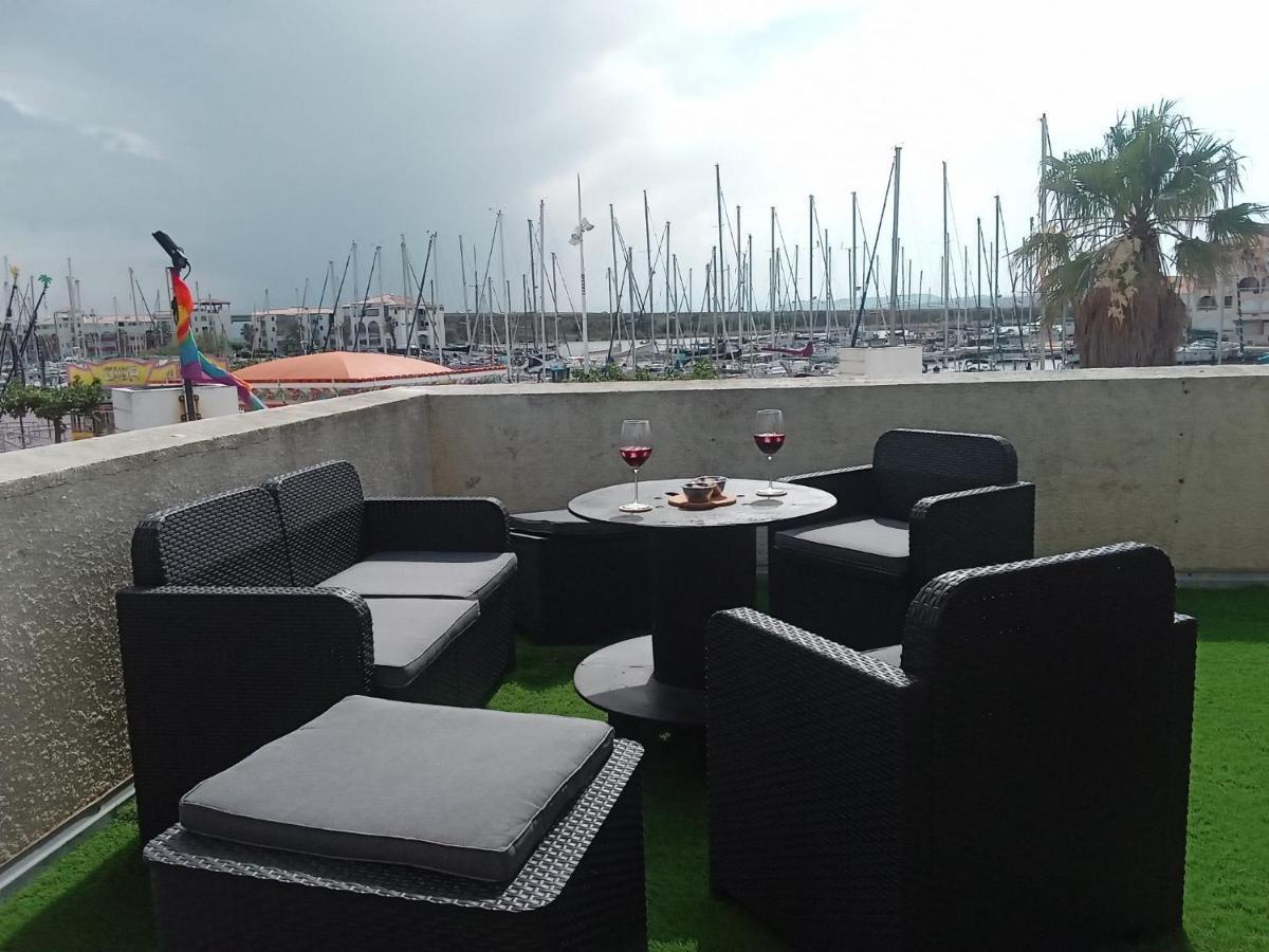 6/7 Pers Sur Le Port A 10Mn A Pieds De La Plage 勒卡特 外观 照片